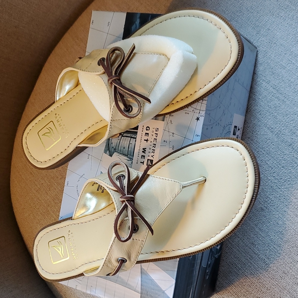 Sperry Sandals